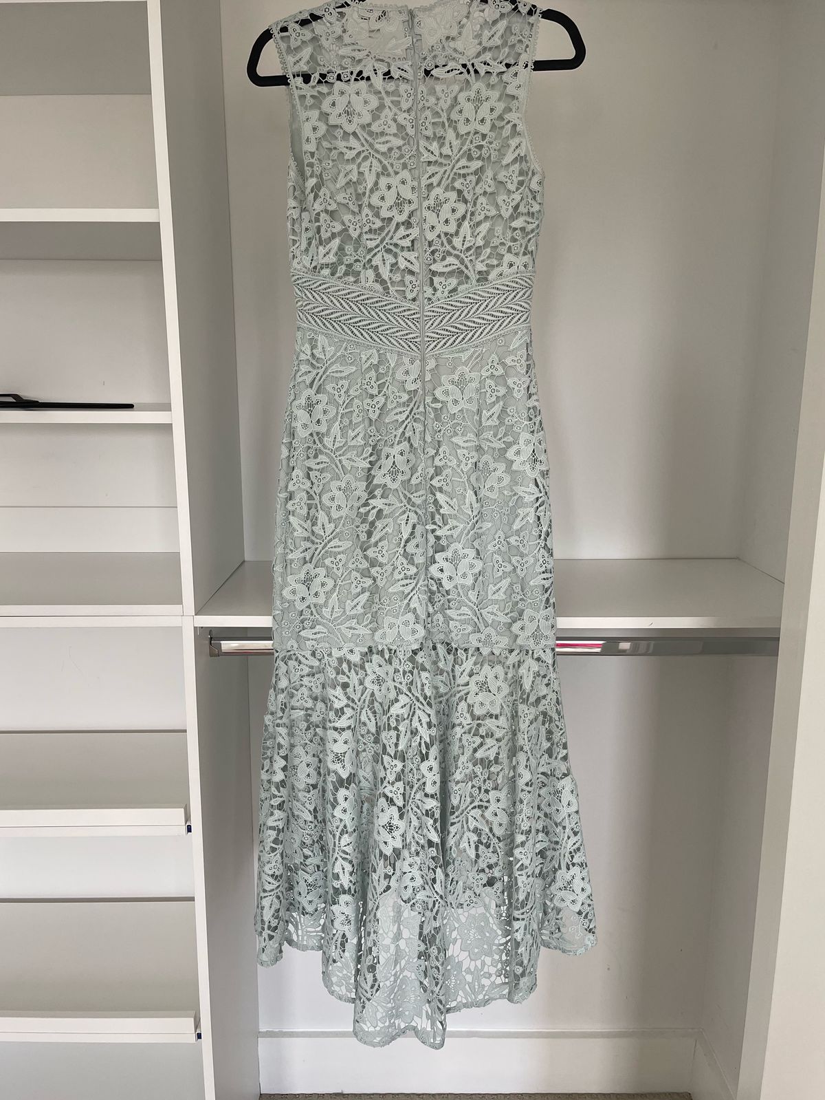 ML Monique Lhuillier Size 2 Homecoming Lace Green Cocktail Dress on Queenly