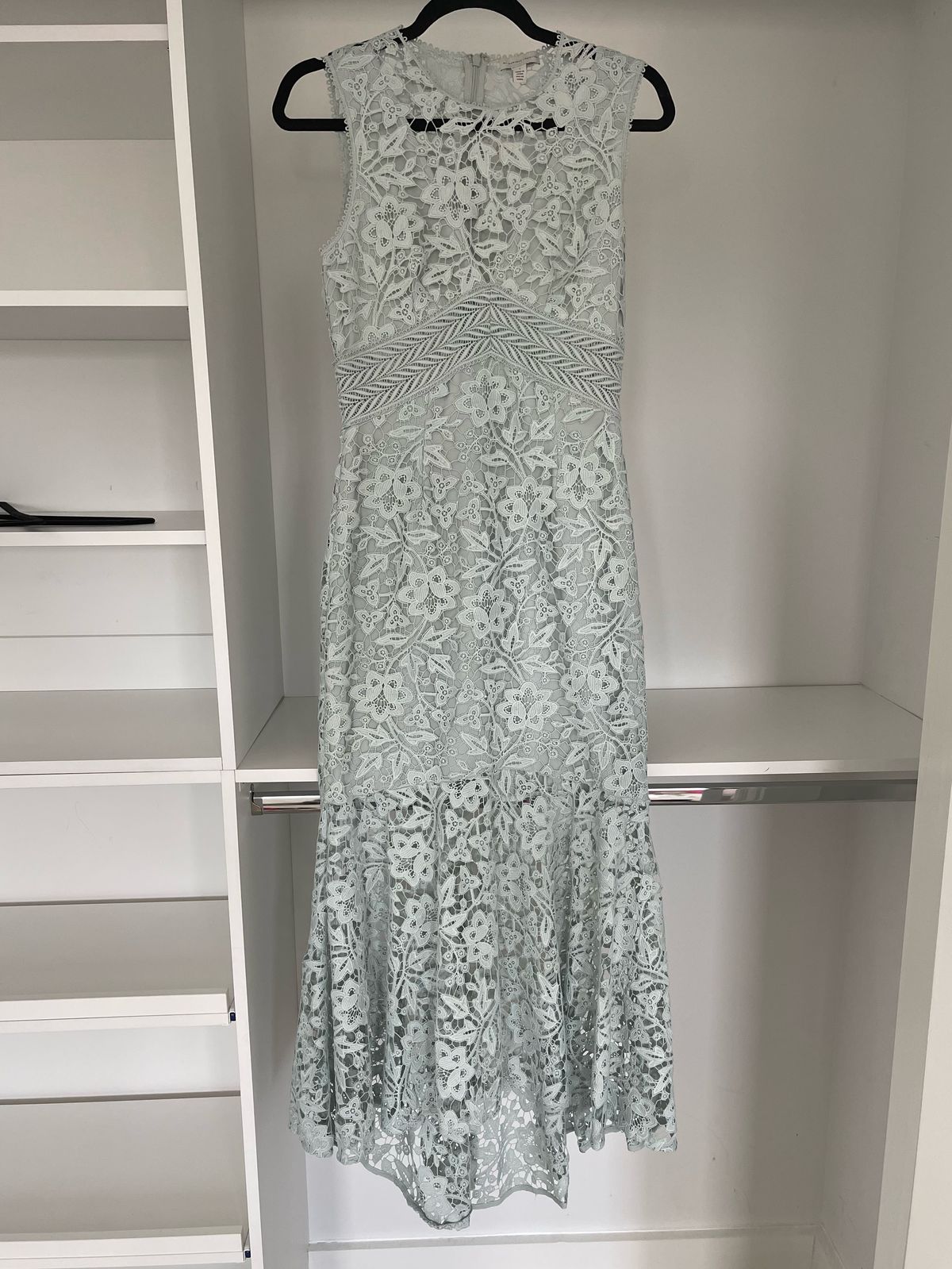ML Monique Lhuillier Size 2 Homecoming Lace Green Cocktail Dress on Queenly