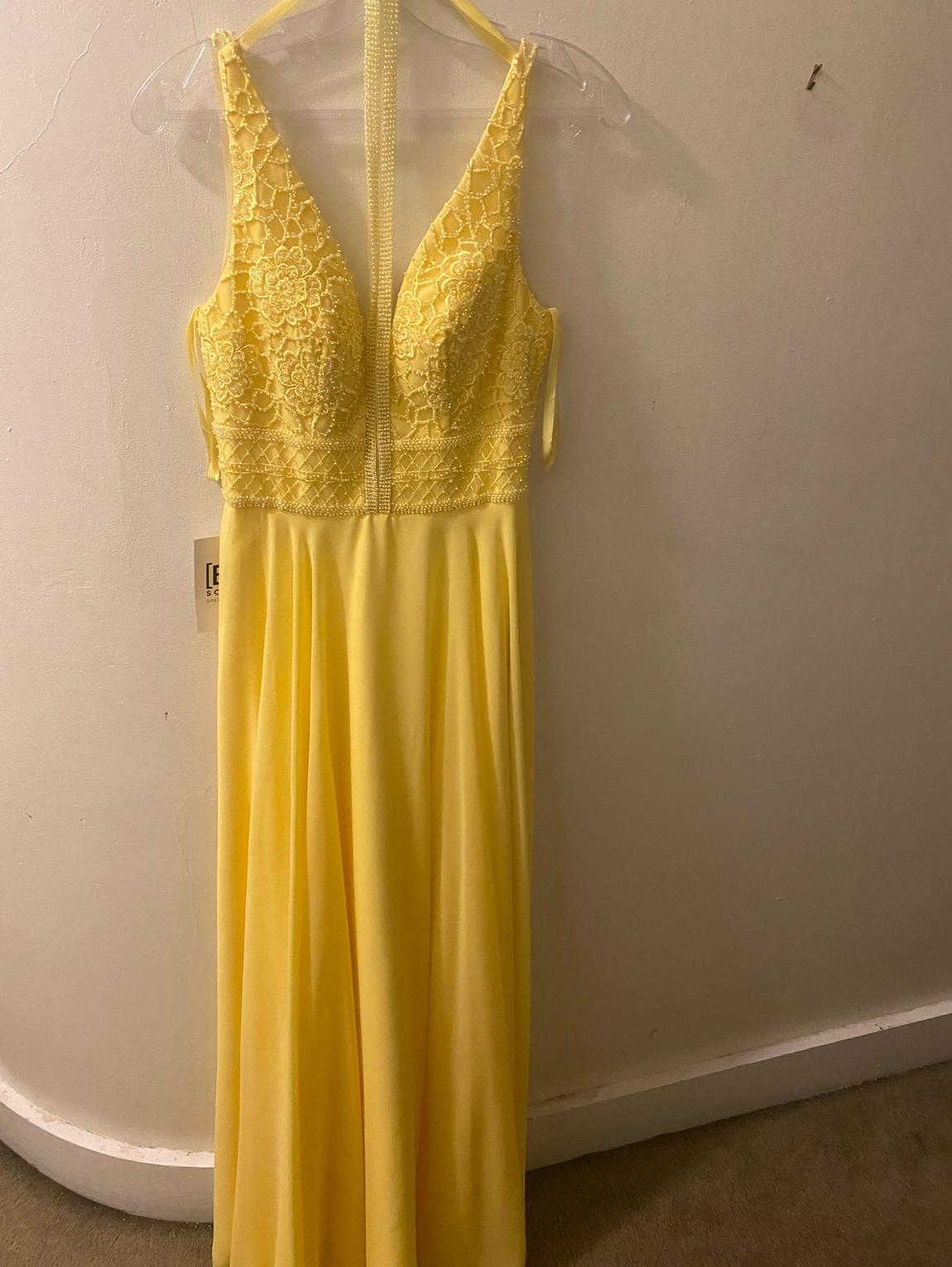 Size 4 Prom Sequined Yellow A-line Dress on Queenly