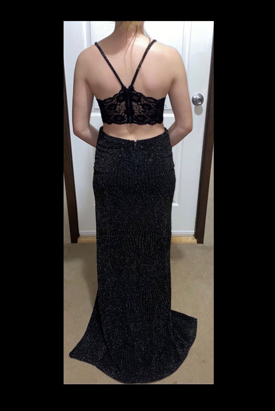 Windsor Size 4 Prom Lace Black Floor Length Maxi on Queenly