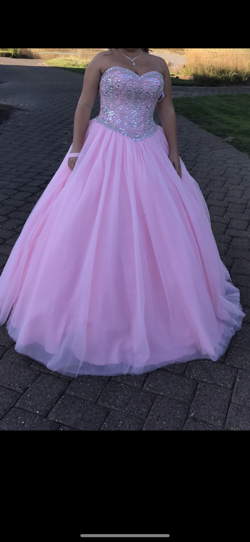 Size 8 Pink Ball Gown on Queenly