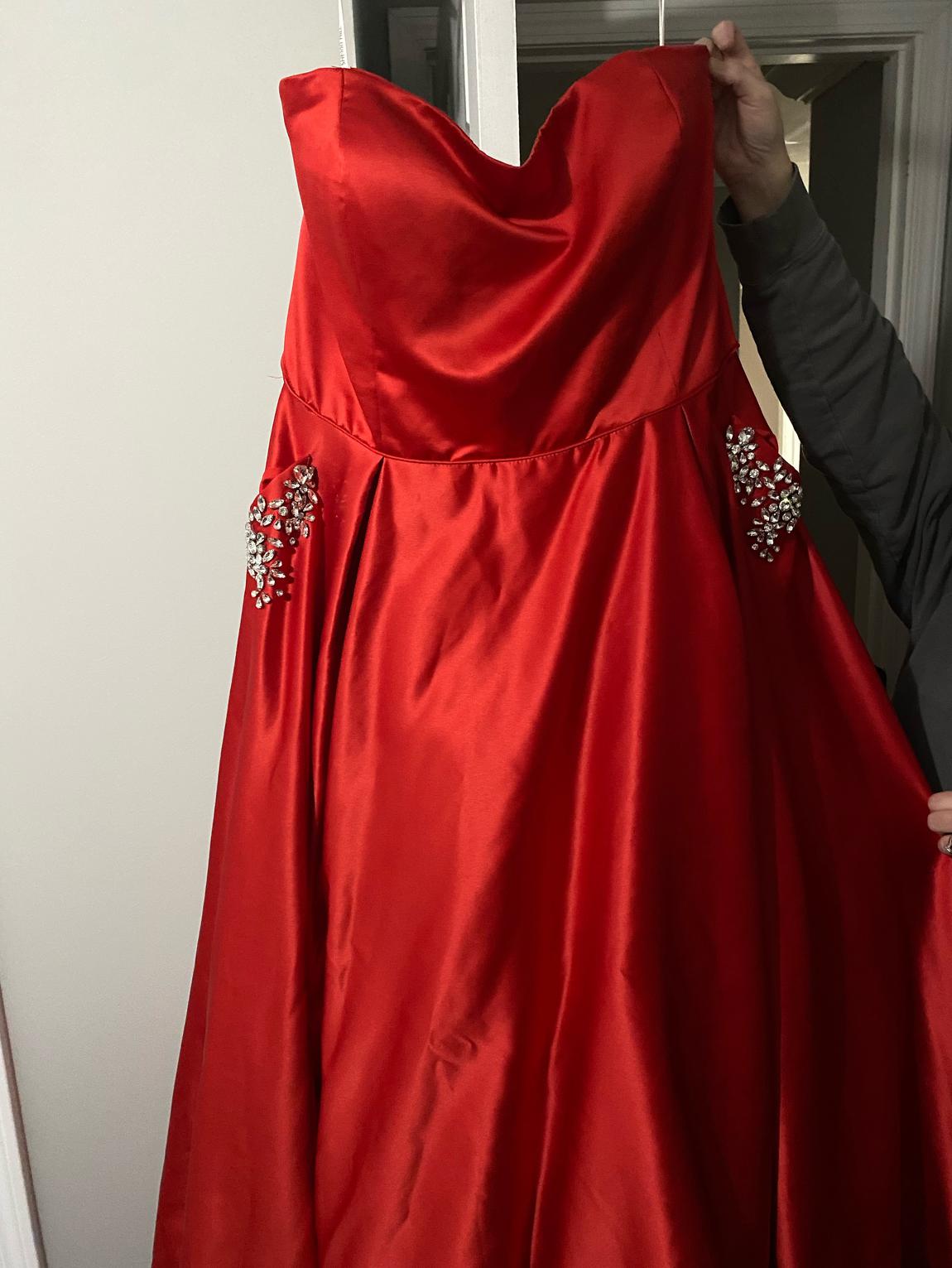 Sherri Hill Plus Size 26 Prom Red Ball Gown on Queenly