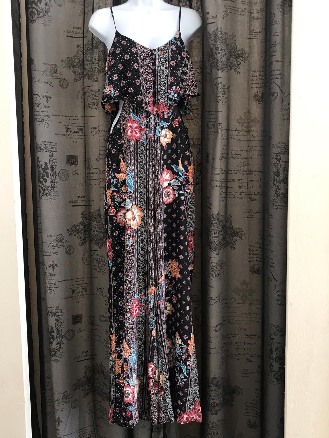 Size 4 Multicolor Formal Jumpsuit on Queenly