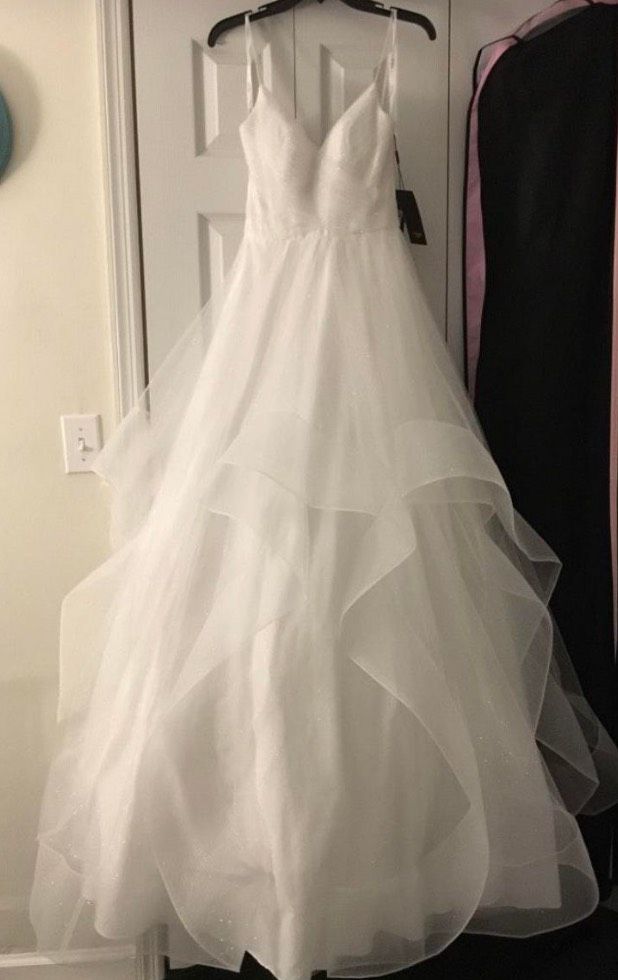 Terani Couture Size 4 Prom White Ball Gown on Queenly