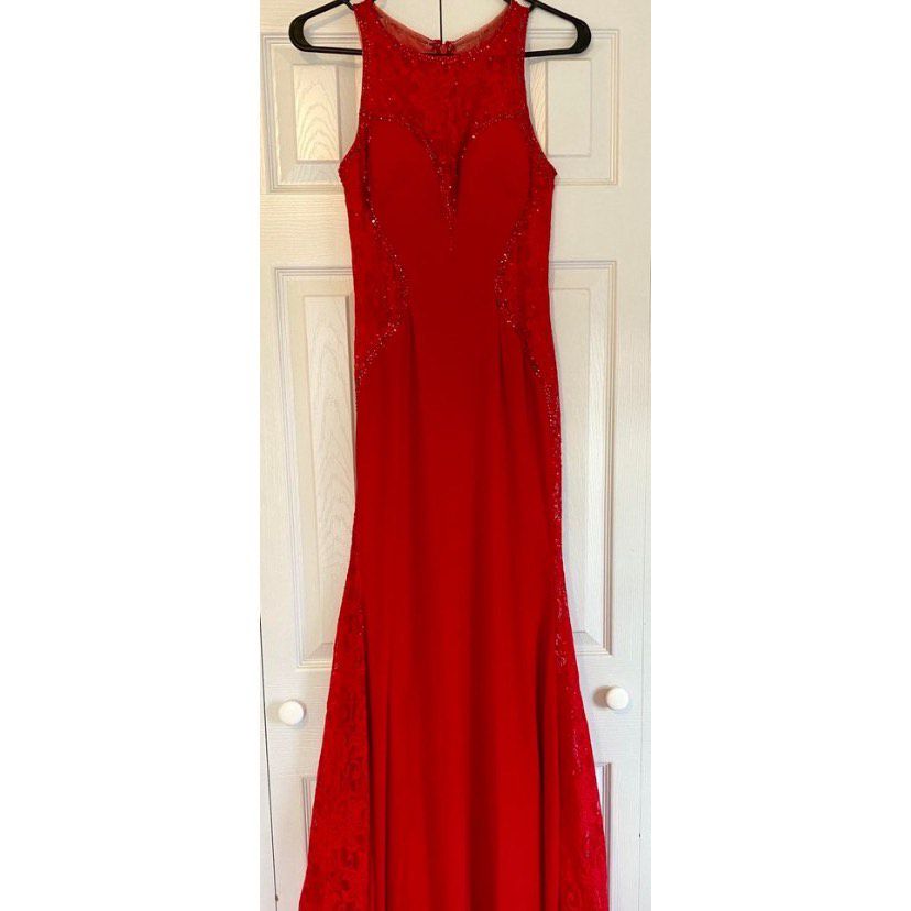 Serendipity Size 2 Sequined Red Floor Length Maxi on Queenly