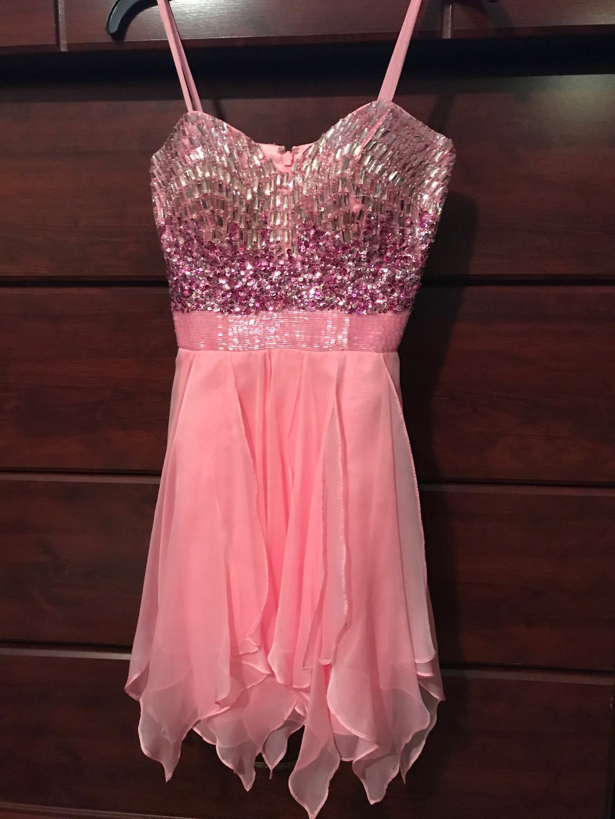 Sherri Hill Size 00 Prom Sequined Hot Pink Cocktail Dress on Queenly