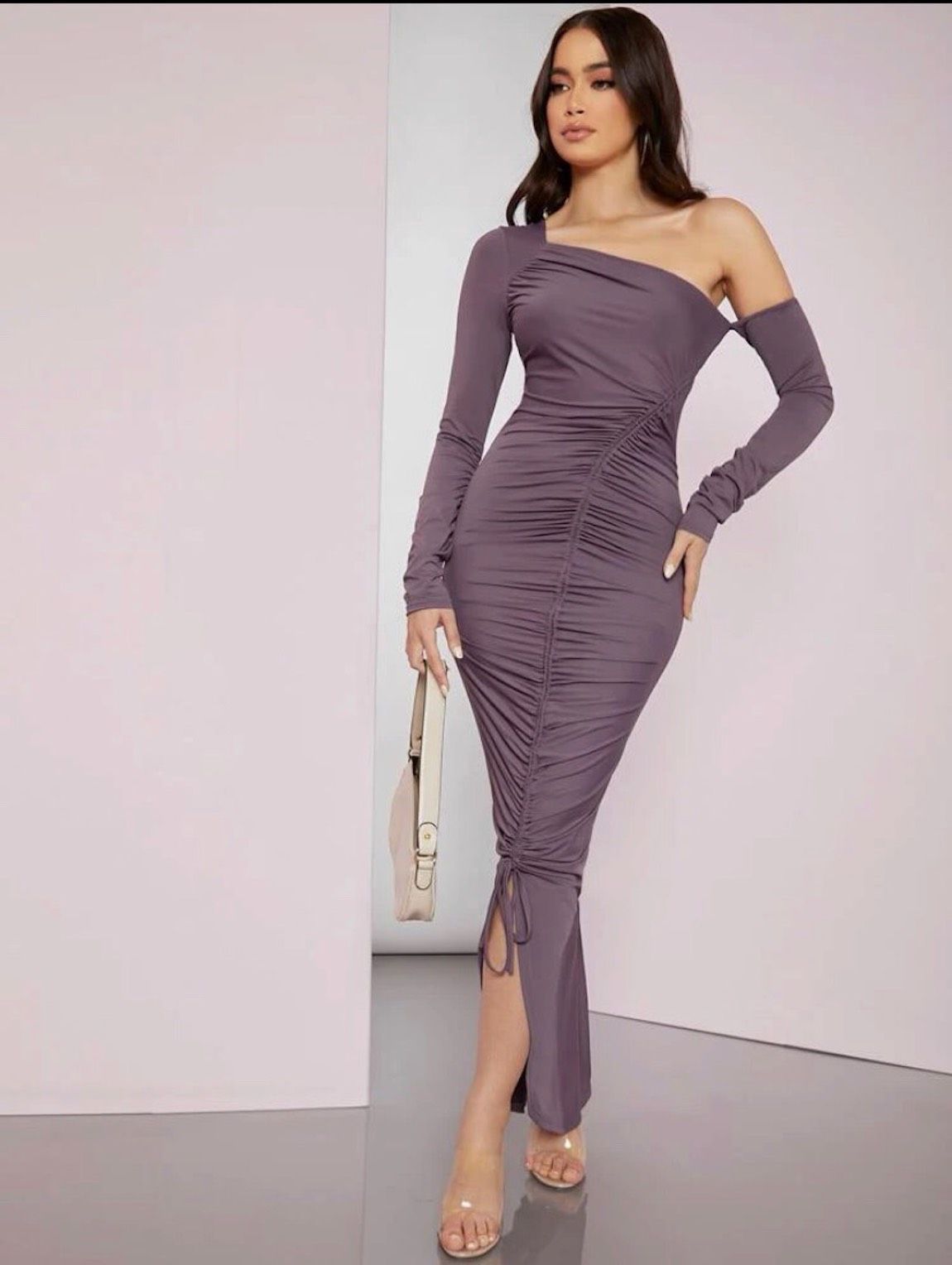 Size 6 Homecoming Long Sleeve Purple Cocktail Dress on Queenly