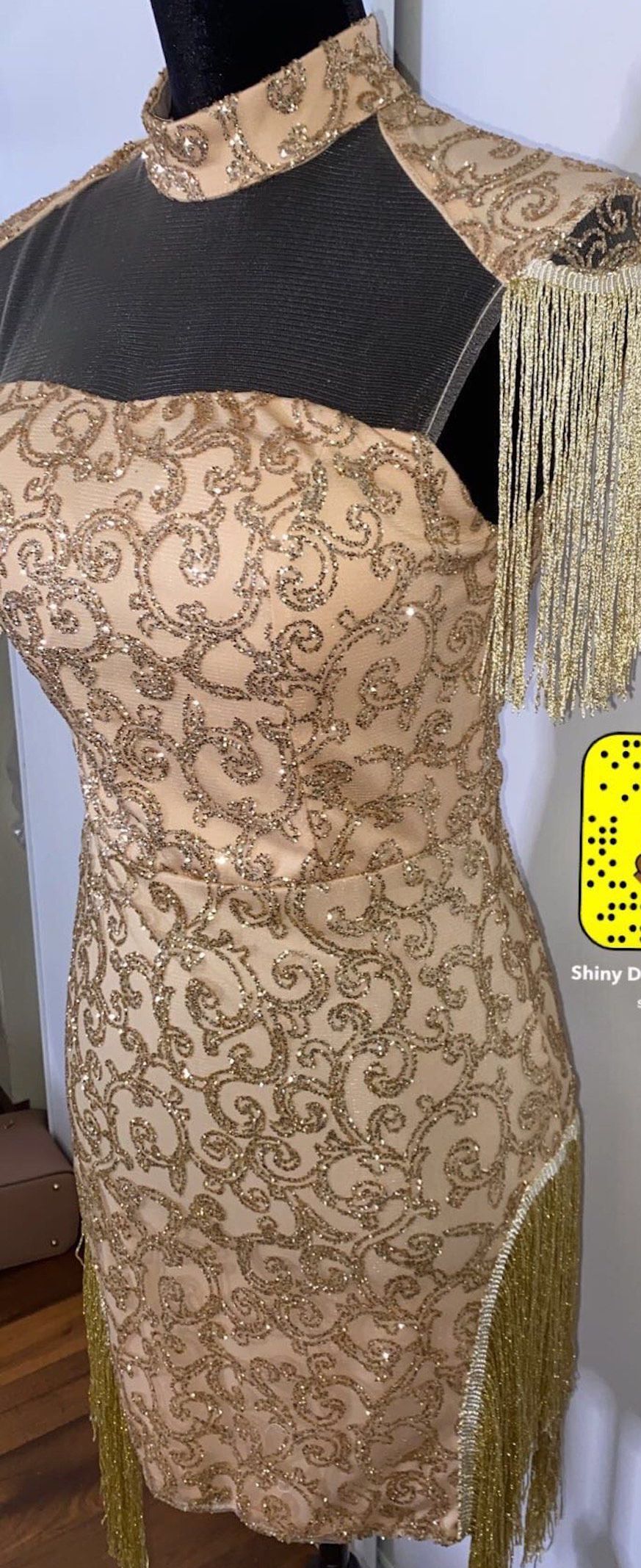Size 4 High Neck Gold Cocktail Dress on Queenly