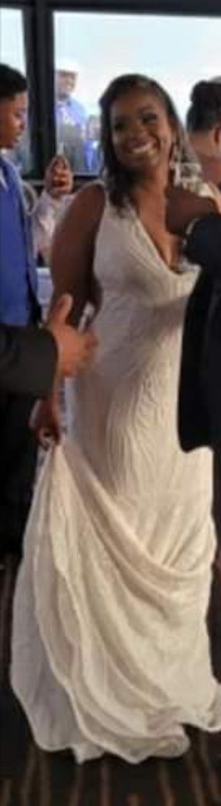 Jovani Size 10 Wedding White Mermaid Dress on Queenly