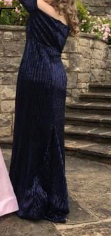 Size 4 Prom Off The Shoulder Blue Floor Length Maxi on Queenly