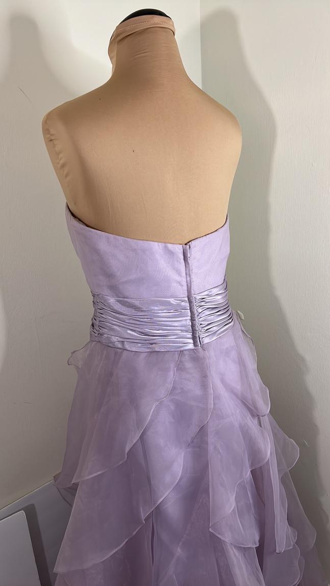 Size 6 Prom Purple A-line Dress on Queenly