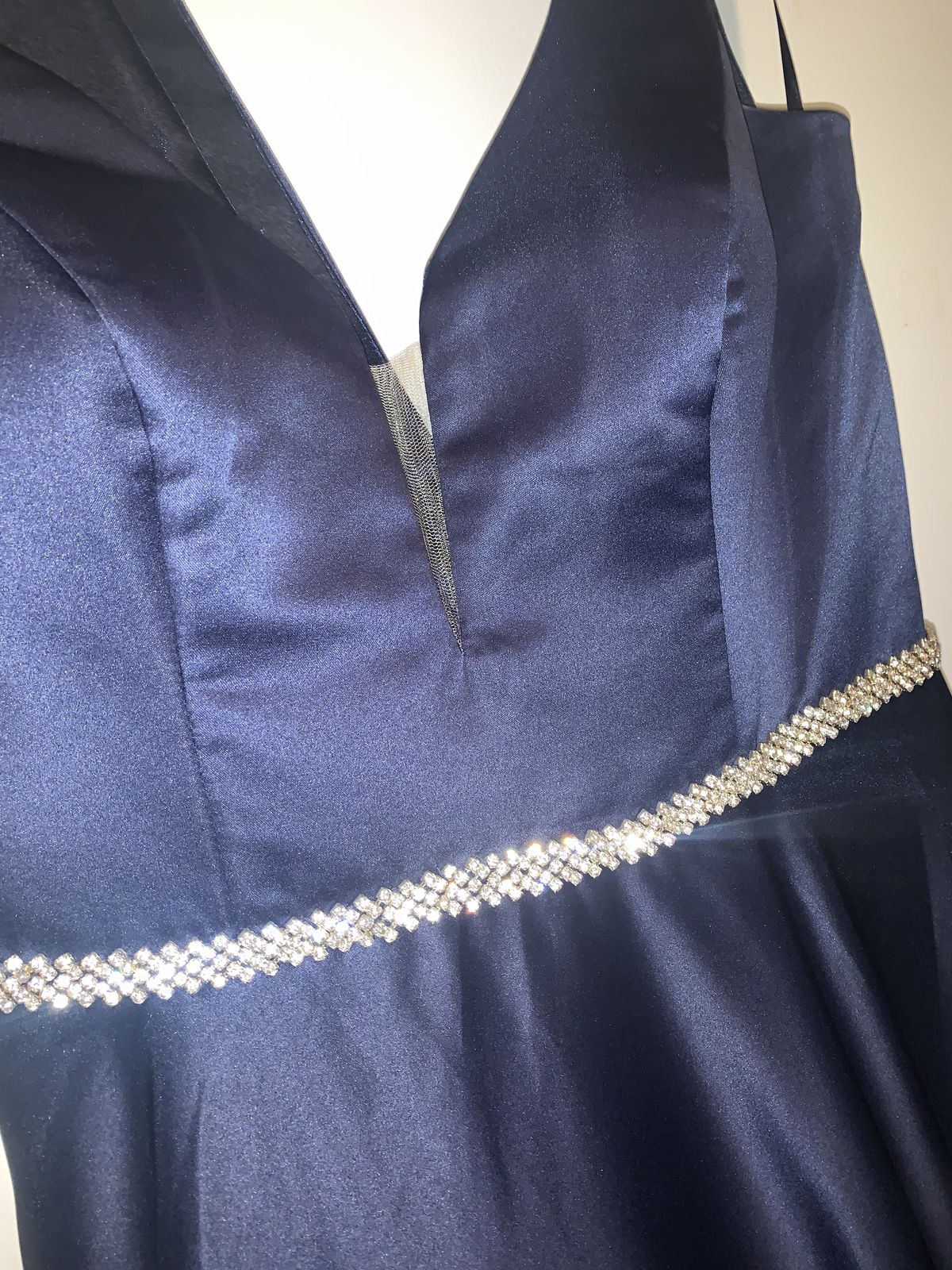Promgirl Size 10 Prom Sequined Navy Blue Ball Gown on Queenly