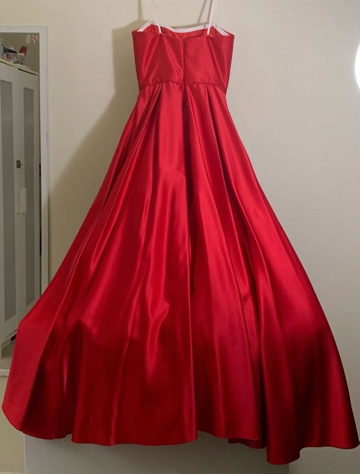 Size 2 Satin Red Ball Gown on Queenly