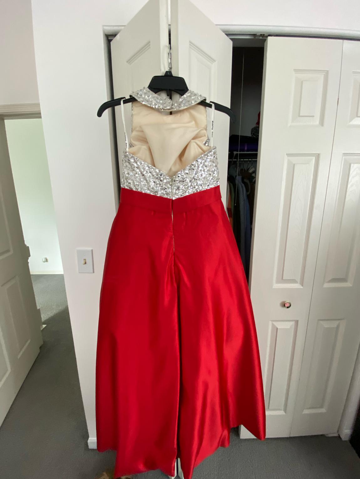 Girls Size 8 Prom Red A-line Dress on Queenly