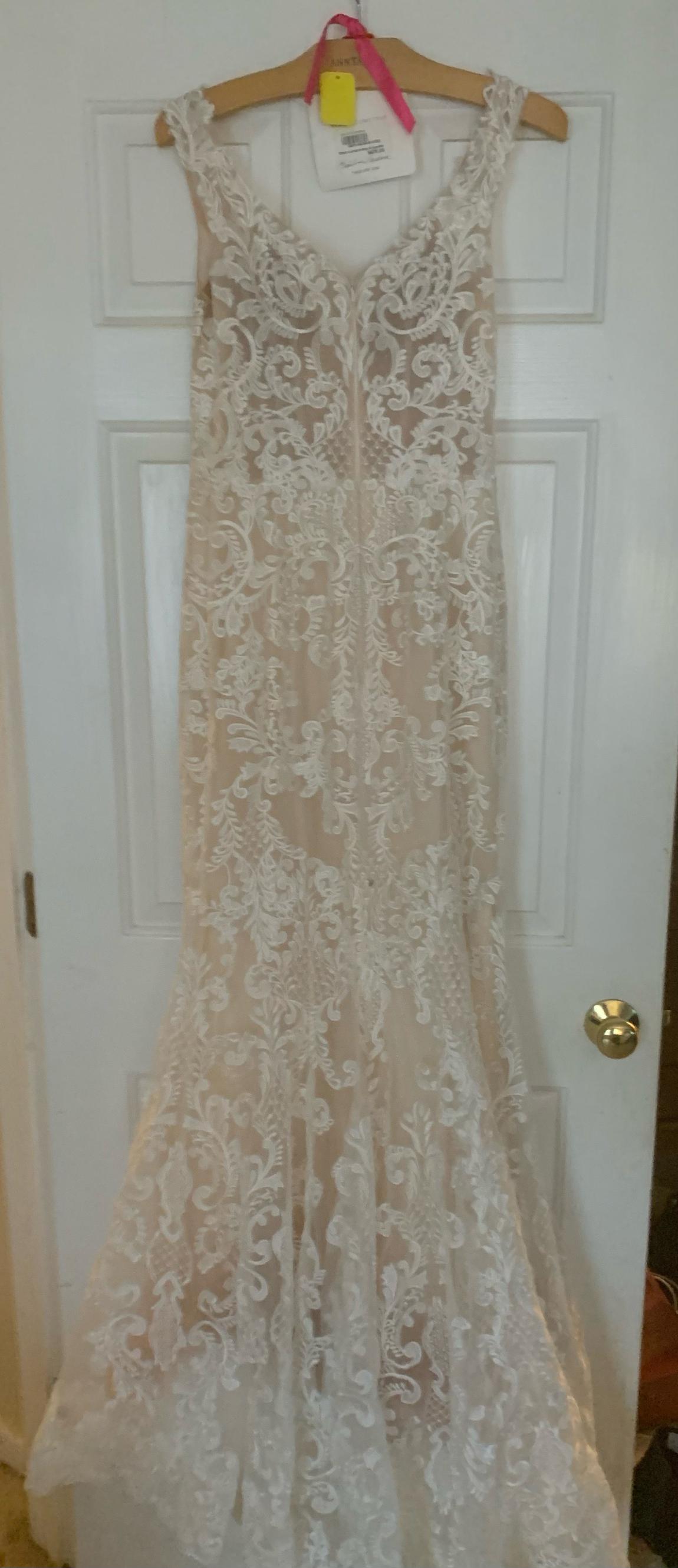 MoriLee - Madeline Gardner Size 6 Lace White Mermaid Dress on Queenly