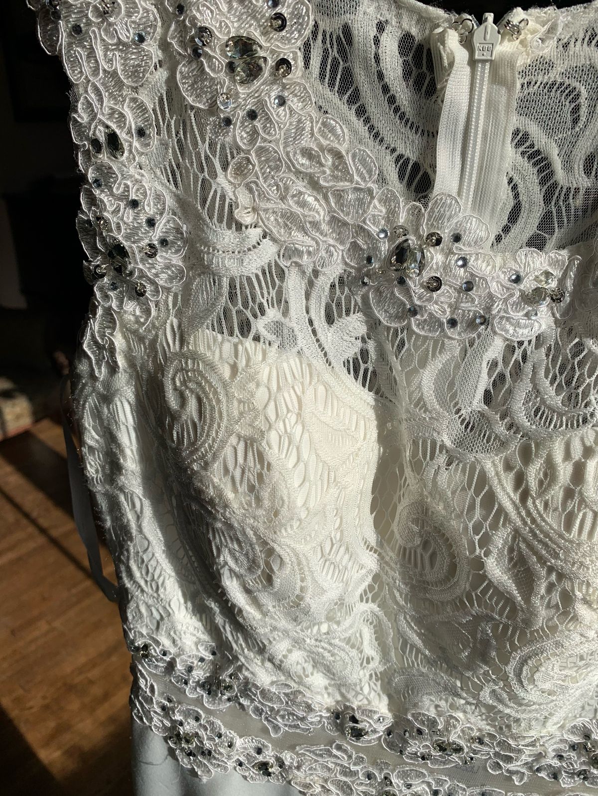 Size 2 Lace White Mermaid Dress on Queenly