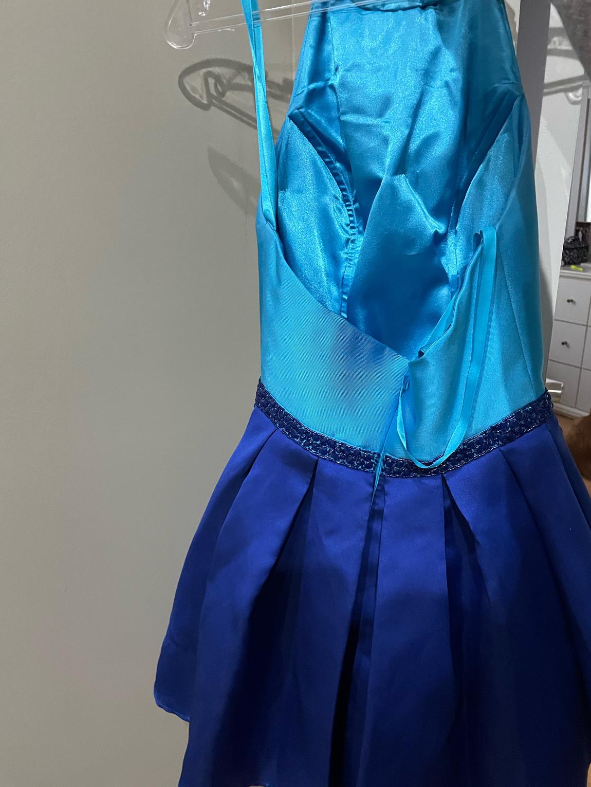 Colors Size 0 Prom Halter Blue Cocktail Dress on Queenly