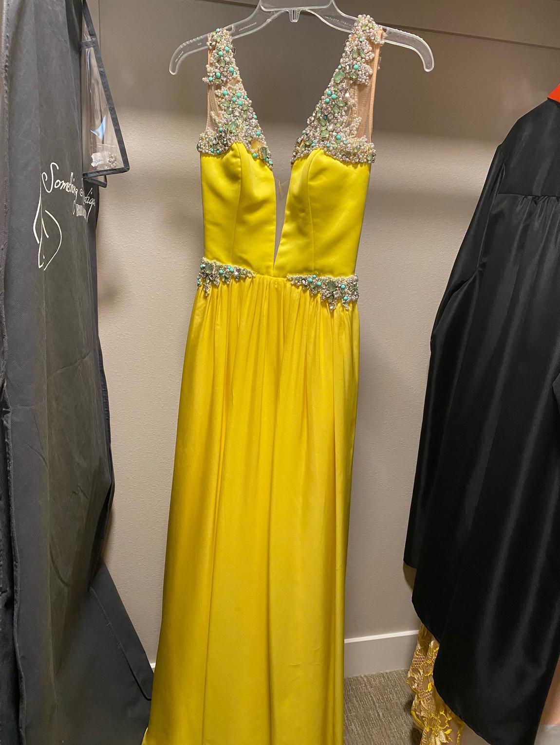 Ashley Lauren Size 2 Prom Yellow A-line Dress on Queenly