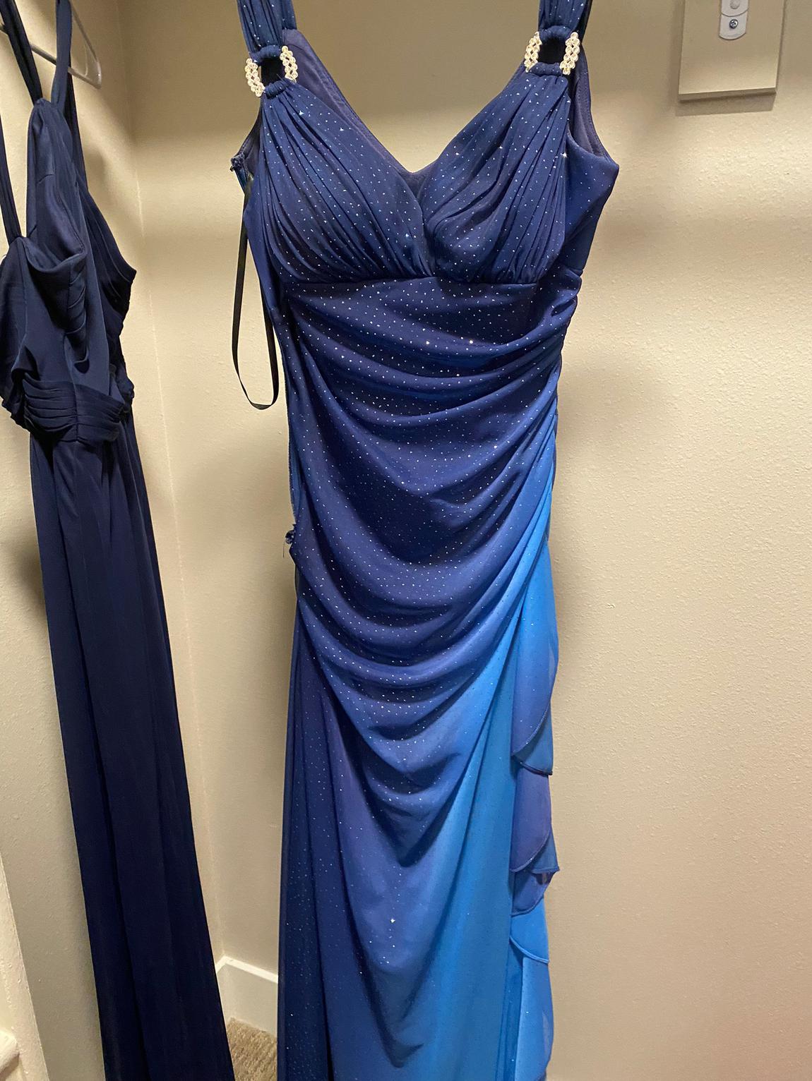 Betsy and Adam Size 4 Blue Floor Length Maxi on Queenly