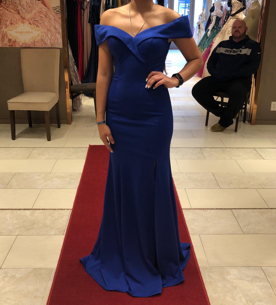 Size 2 Prom Off The Shoulder Royal Blue Floor Length Maxi on Queenly