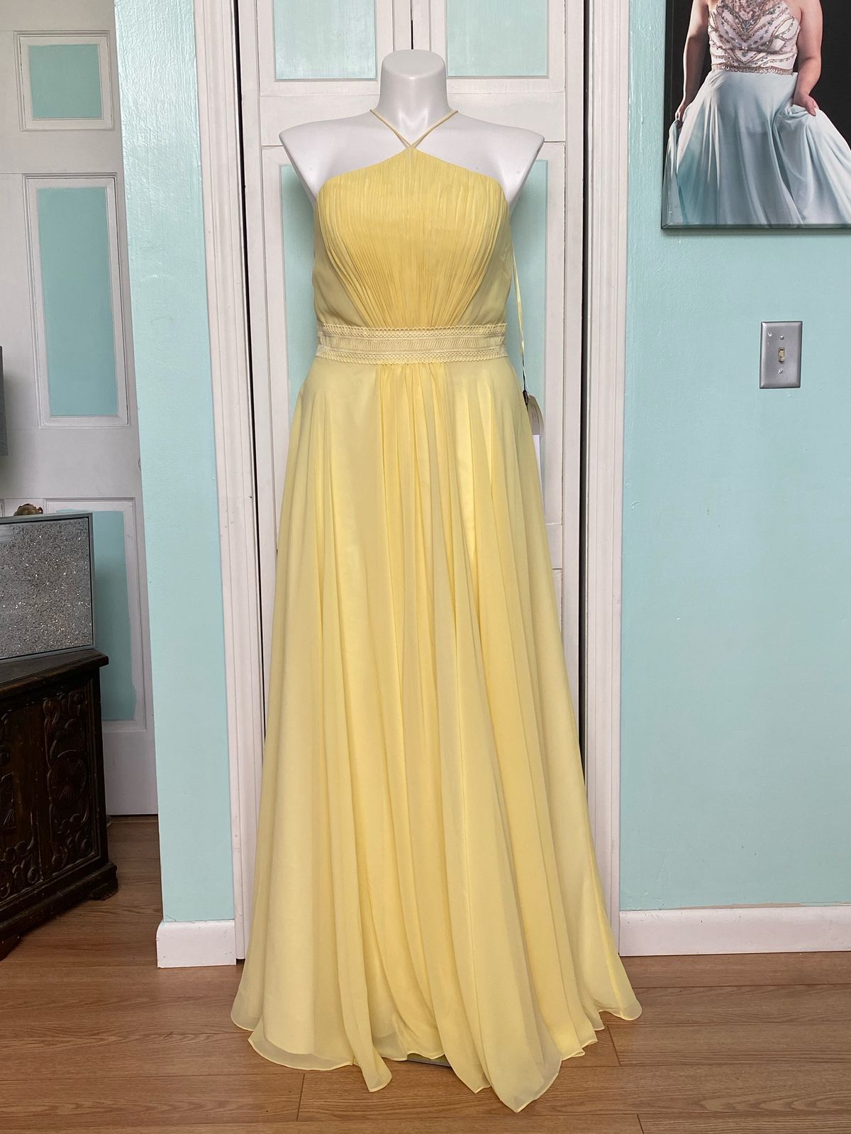 Clarisse Plus Size 16 Prom Yellow A-line Dress on Queenly