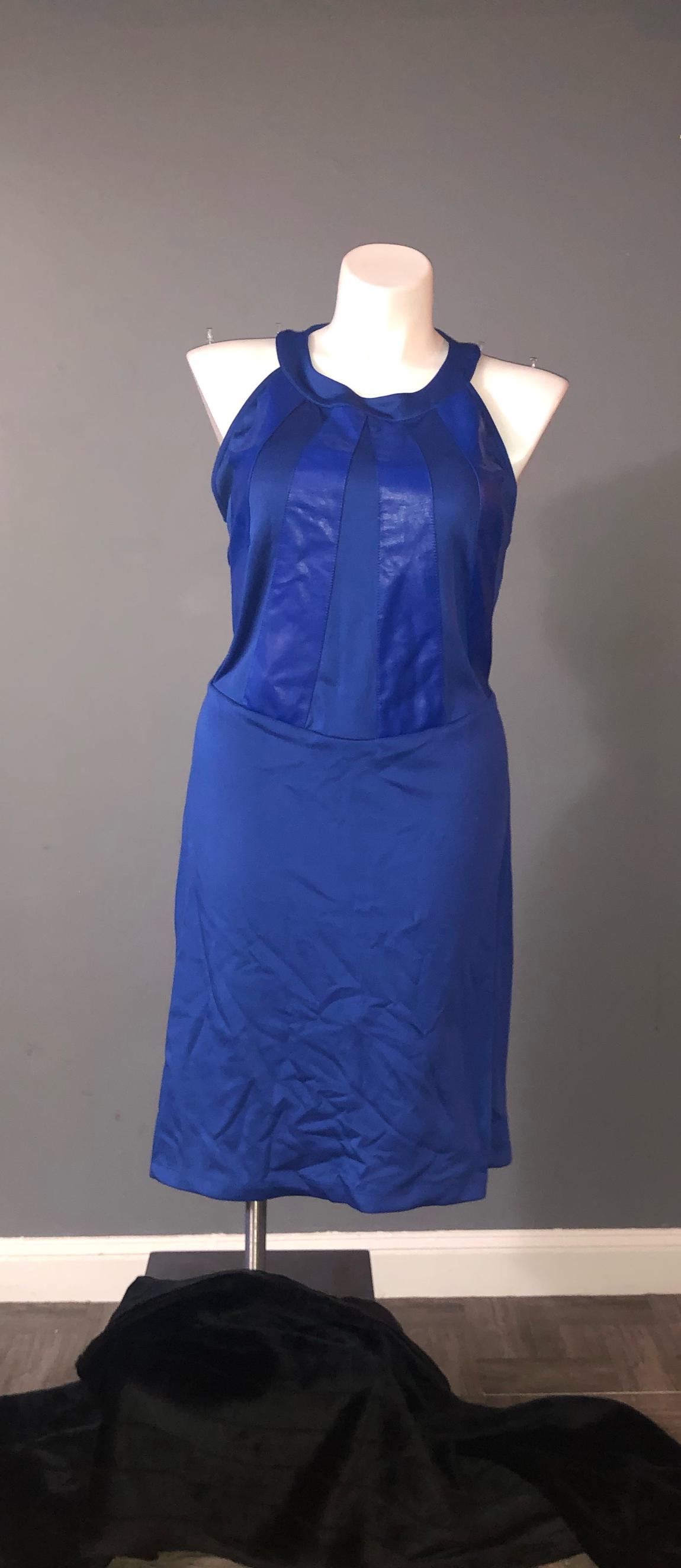 Plus Size 18 Prom Royal Blue Cocktail Dress on Queenly