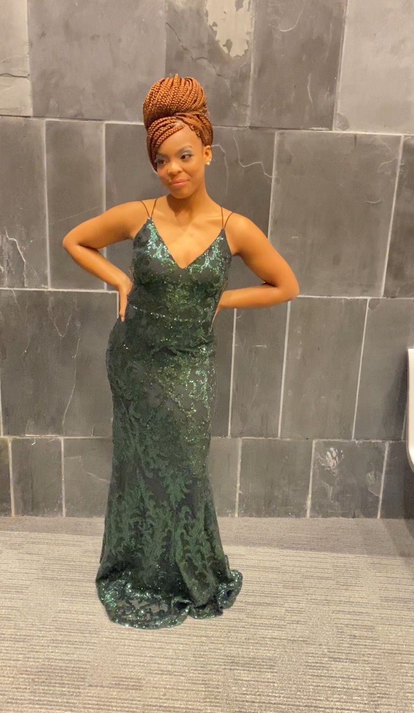 Size 8 Prom Emerald Green Mermaid Dress on Queenly