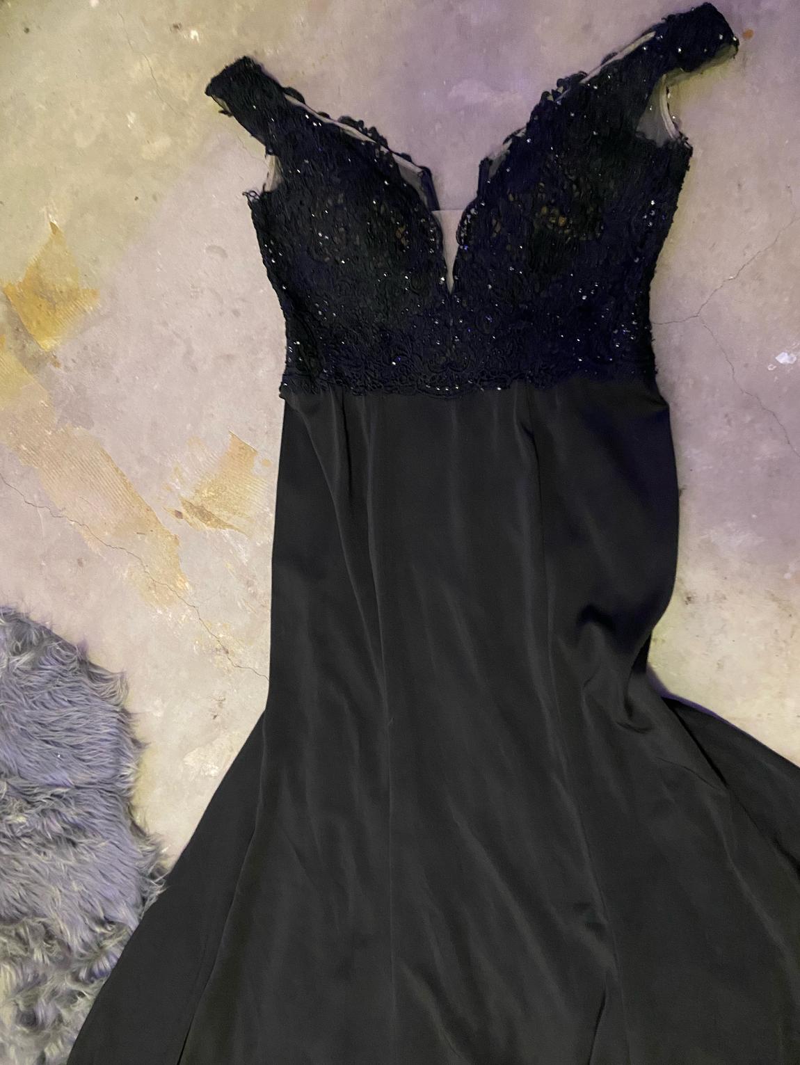 Plus Size 22 Off The Shoulder Lace Black Mermaid Dress on Queenly