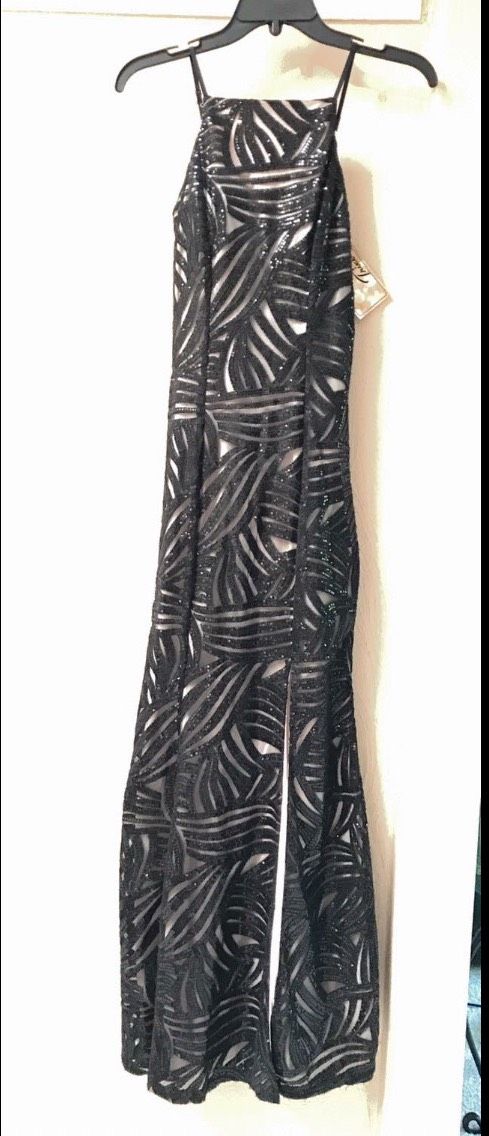 Size 2 Sequined Black Side Slit Dress on Queenly