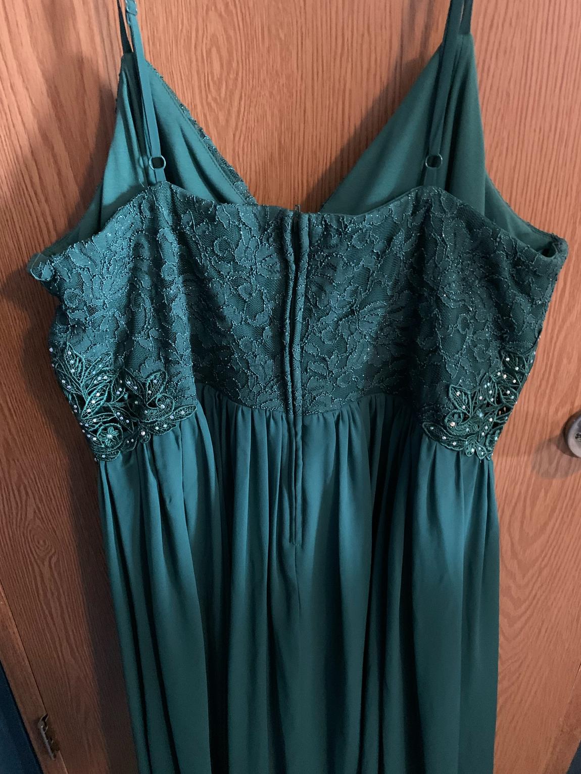 Plus Size 24 Prom Green Floor Length Maxi on Queenly