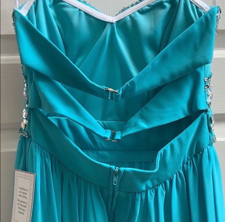 B. Darlin Size 2 Strapless Turquoise Blue Ball Gown on Queenly