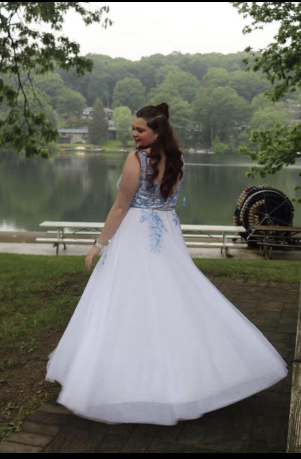 Size 14 Prom Lace Light Blue Ball Gown on Queenly