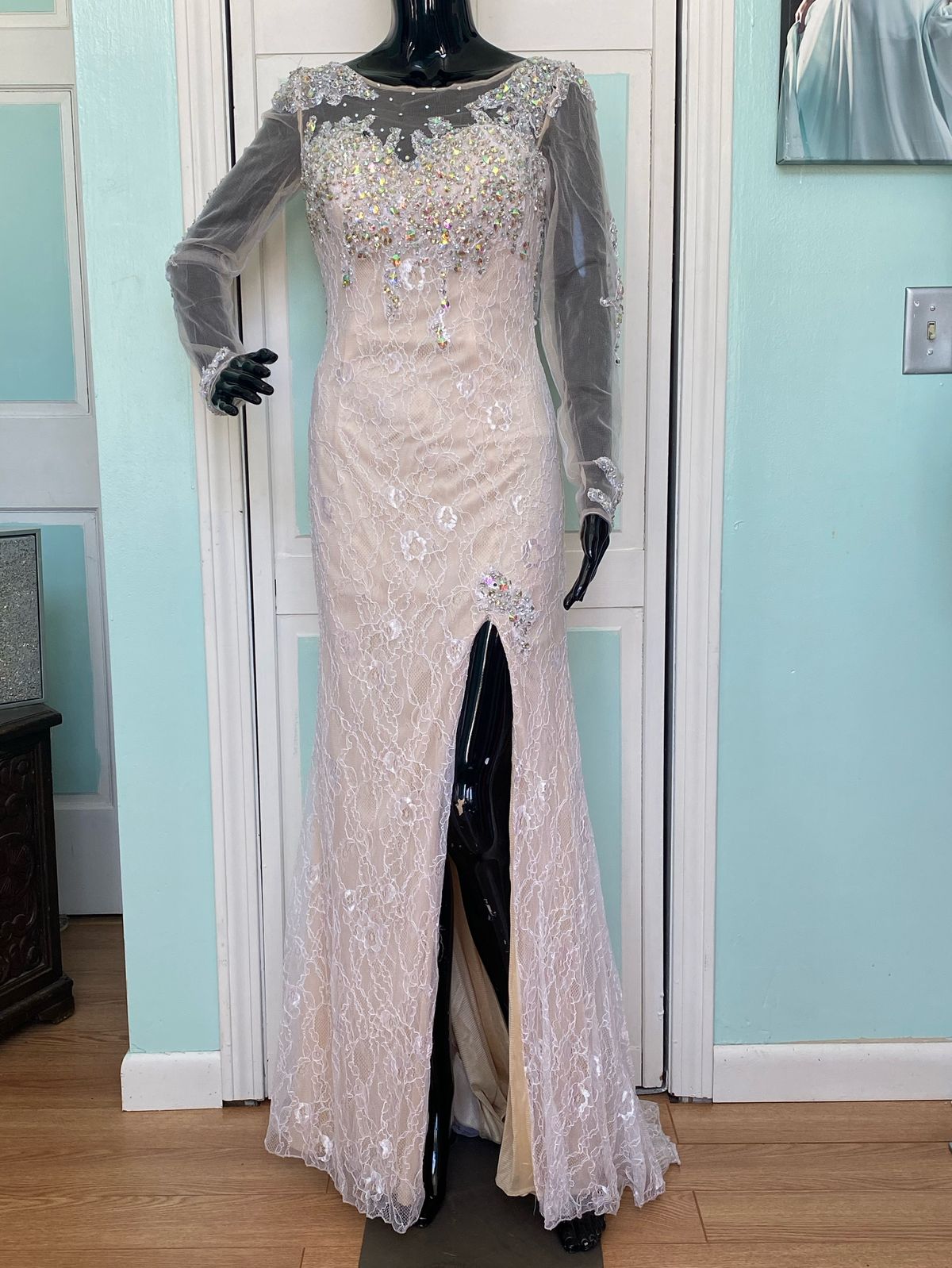 Gigi by La Femme Size 4 Pageant Nude Floor Length Maxi on Queenly