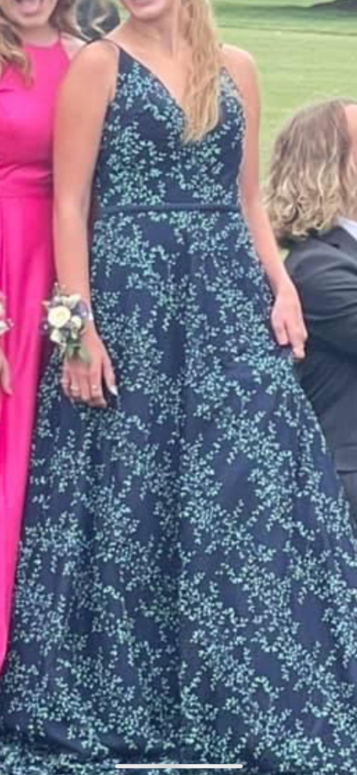 Glamour of Terani Couture Size 6 Navy Blue Ball Gown on Queenly