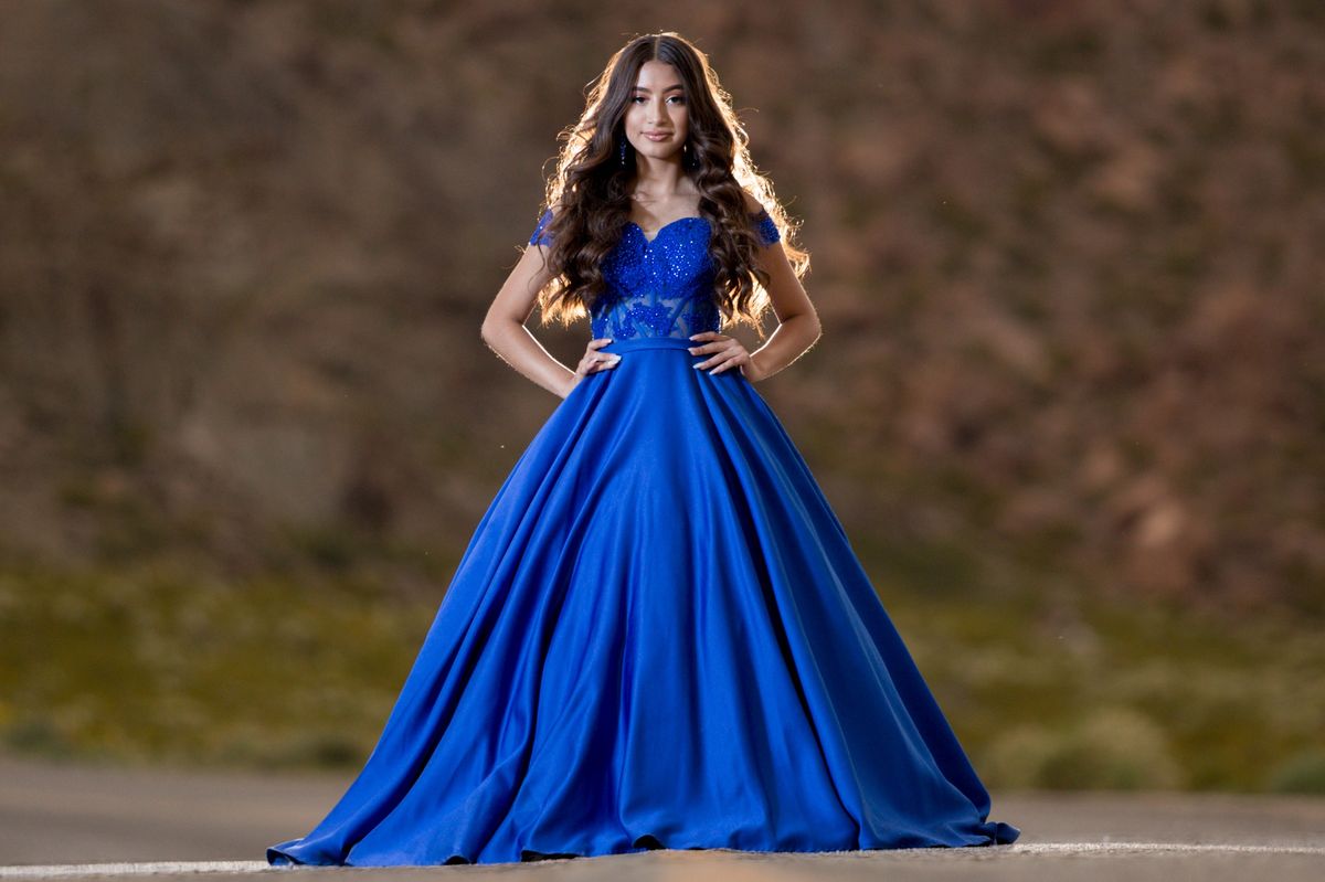 Size 00 Off The Shoulder Lace Royal Blue Ball Gown on Queenly