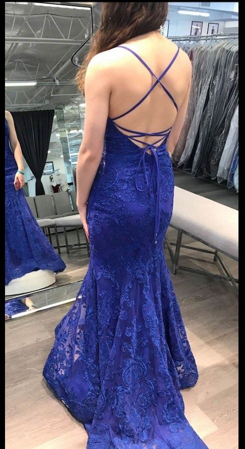 MoriLee Size 4 Prom Blue Mermaid Dress on Queenly