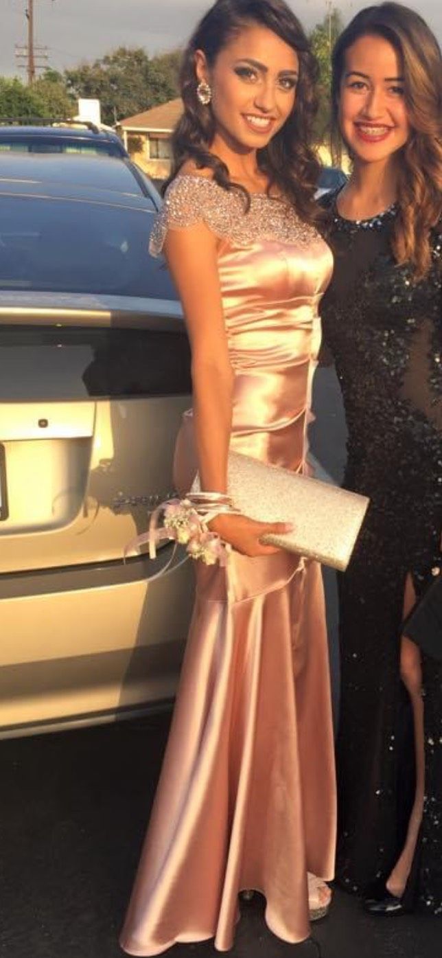 Size 2 Prom Sequined Light Pink Mermaid Dress on Queenly