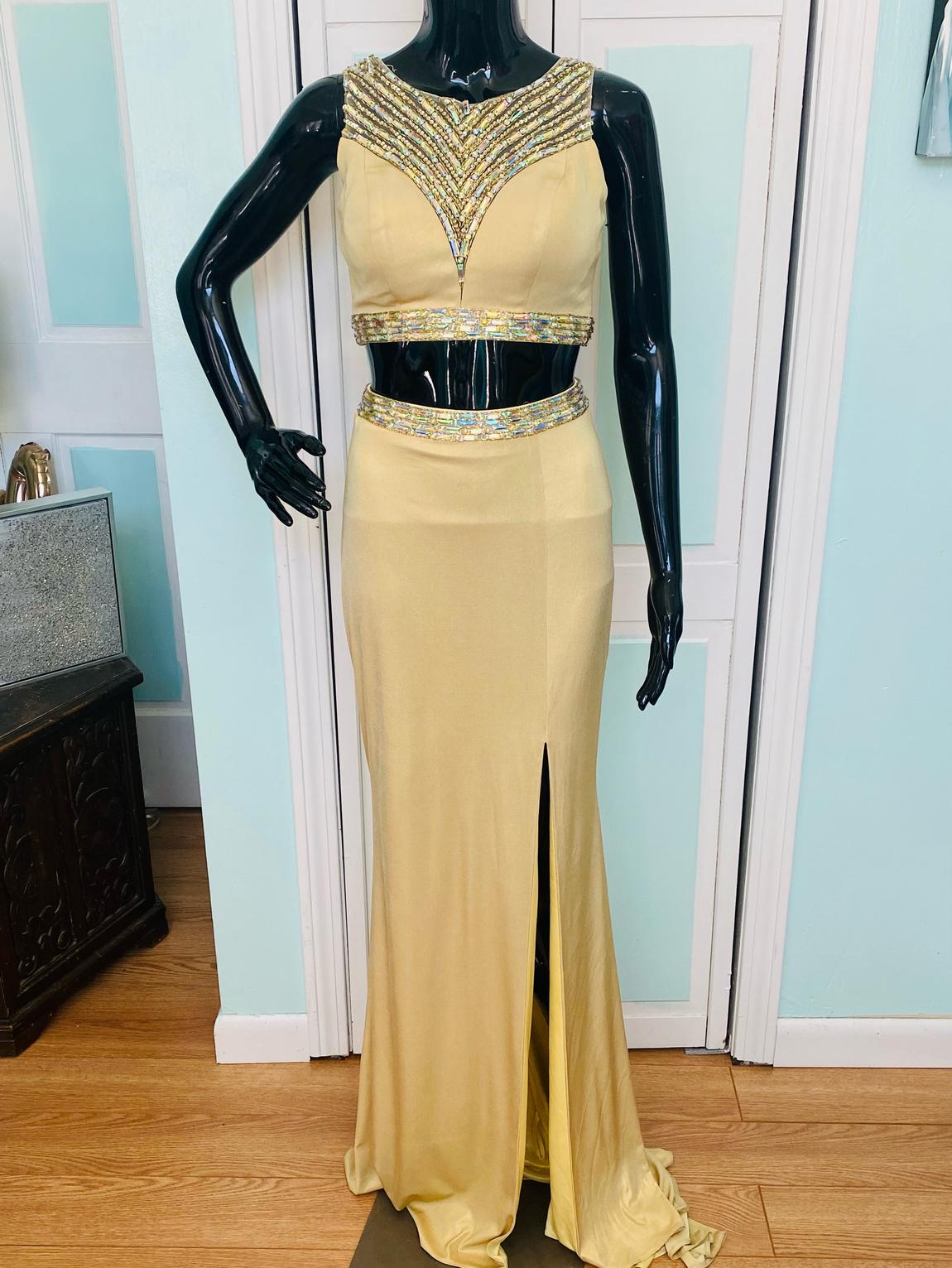 Splash Size 0 Prom Gold Floor Length Maxi on Queenly