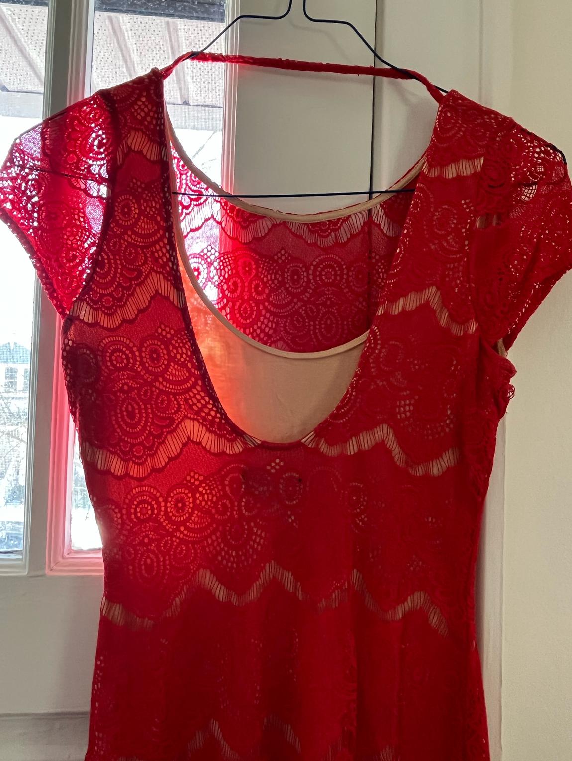 Bebe Size 4 Homecoming Lace Red Cocktail Dress on Queenly