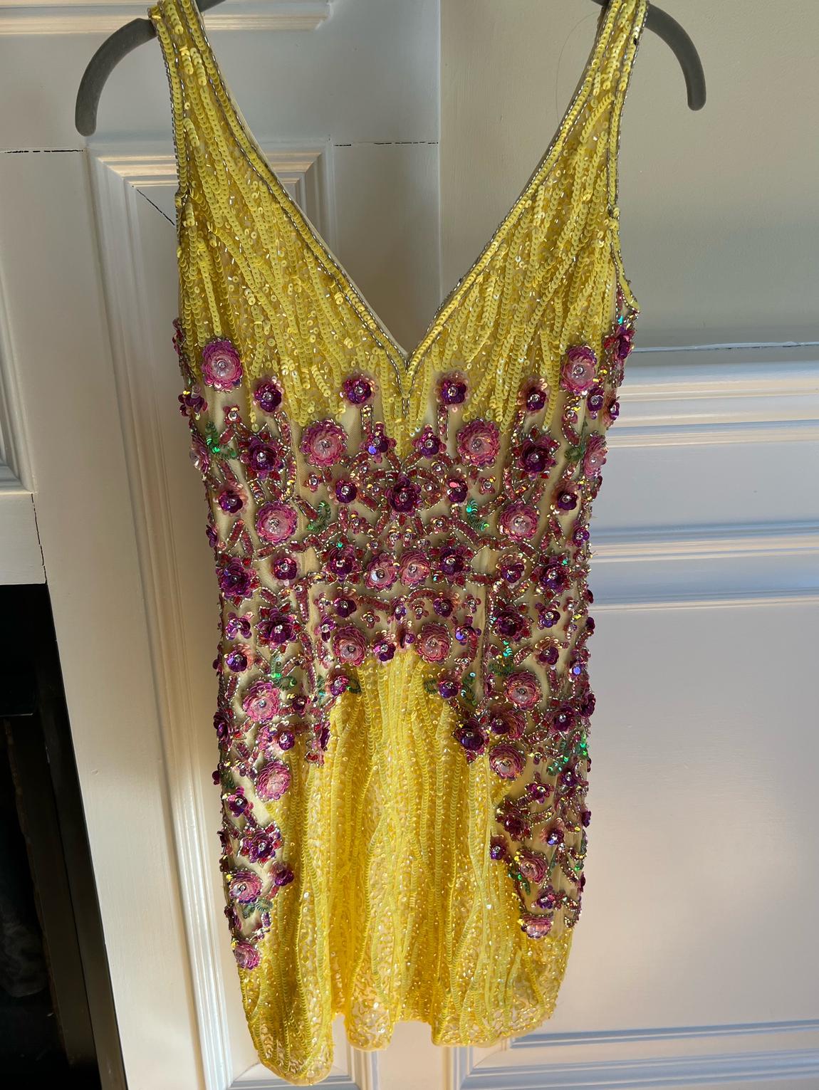 Primavera Size 4 Sequined Yellow Cocktail Dress on Queenly