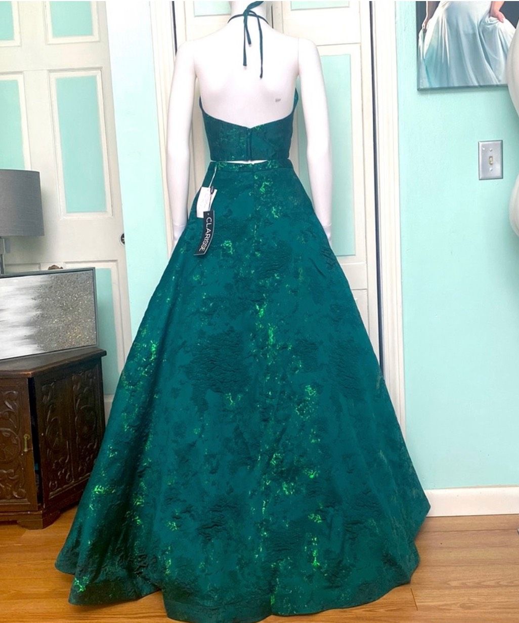 Clarisse Size 6 Prom Green Ball Gown on Queenly