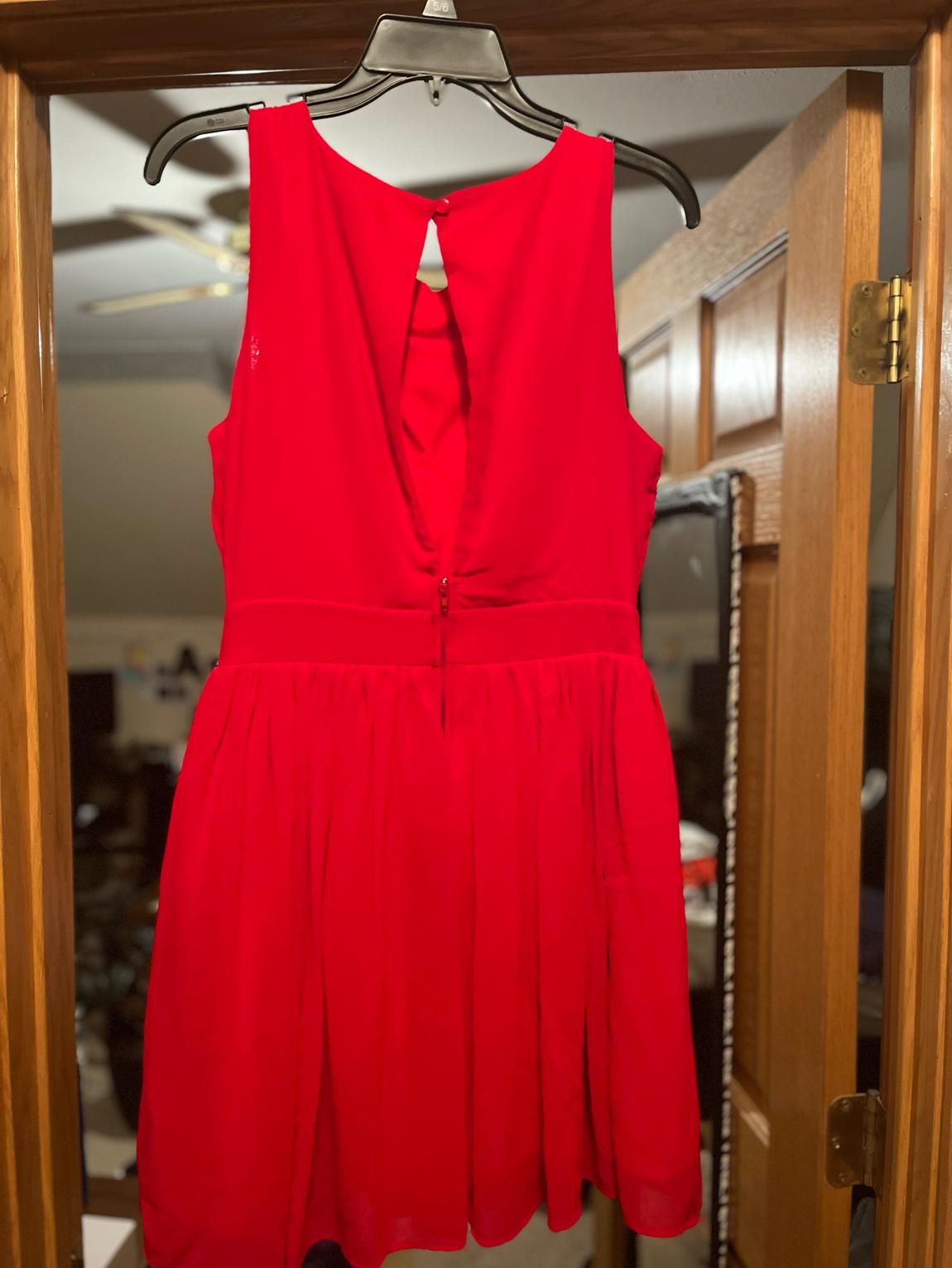Girls Size 7 Red A-line Dress on Queenly