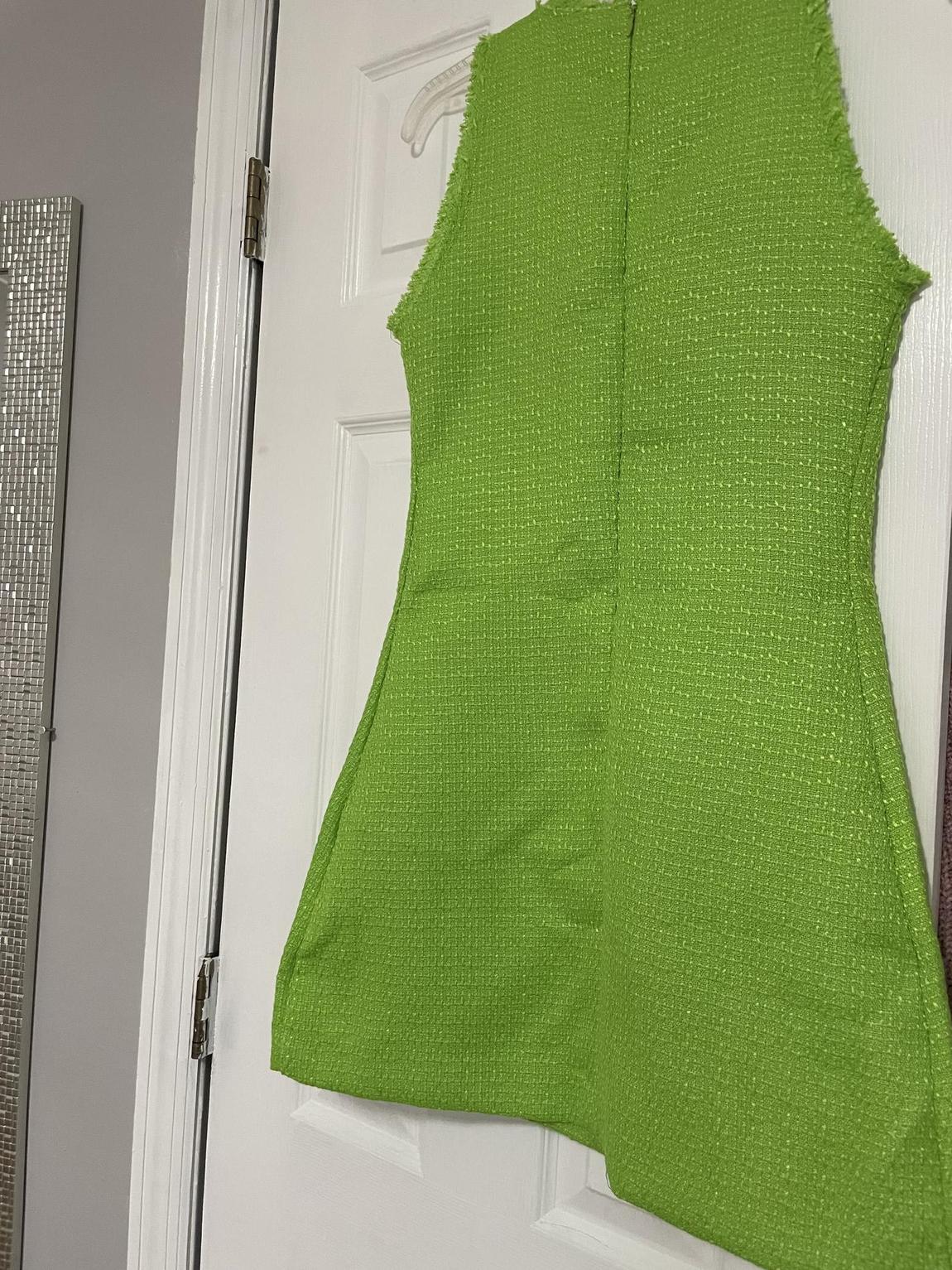 Size 0 Wedding Guest Green Cocktail Dress on Queenly