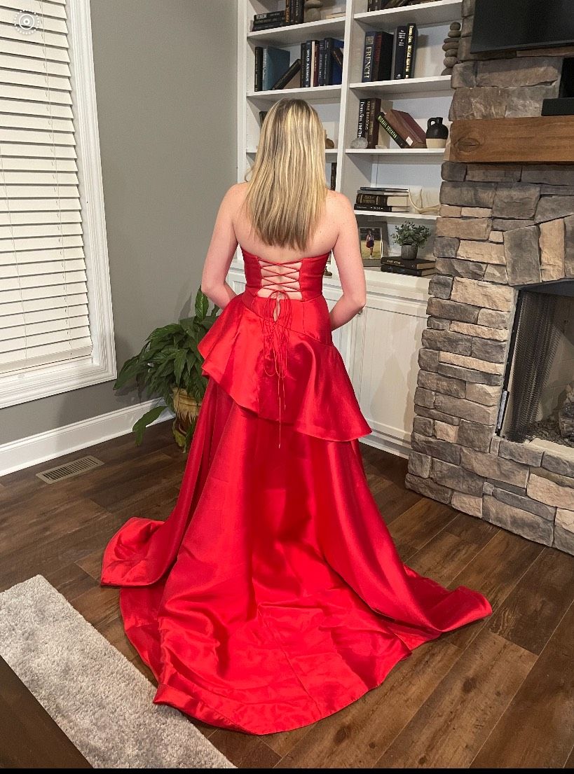 Sherri Hill Size 6 Prom Strapless Satin Red Side Slit Dress on Queenly