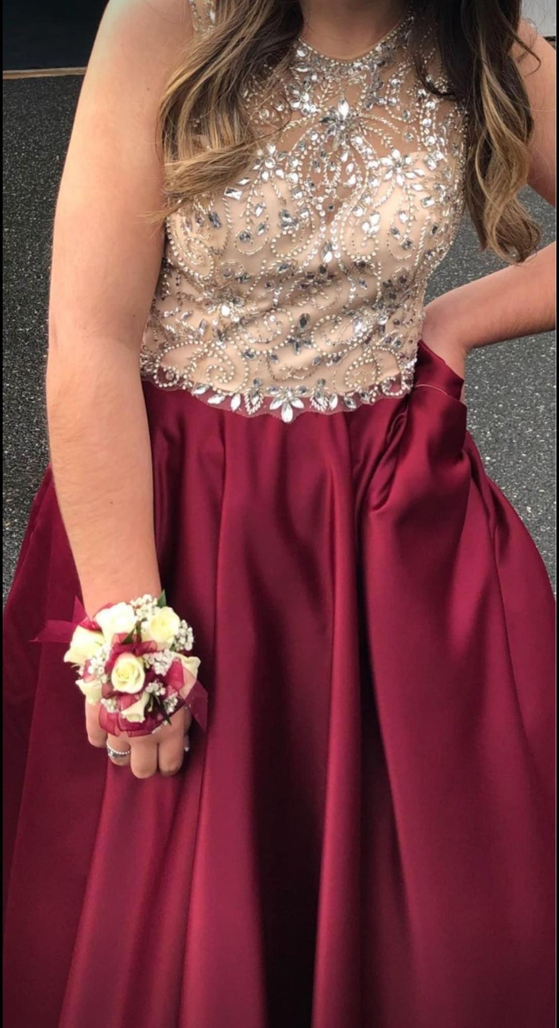 Size 2 Prom Sequined Burgundy Red Dress With Train on Queenly