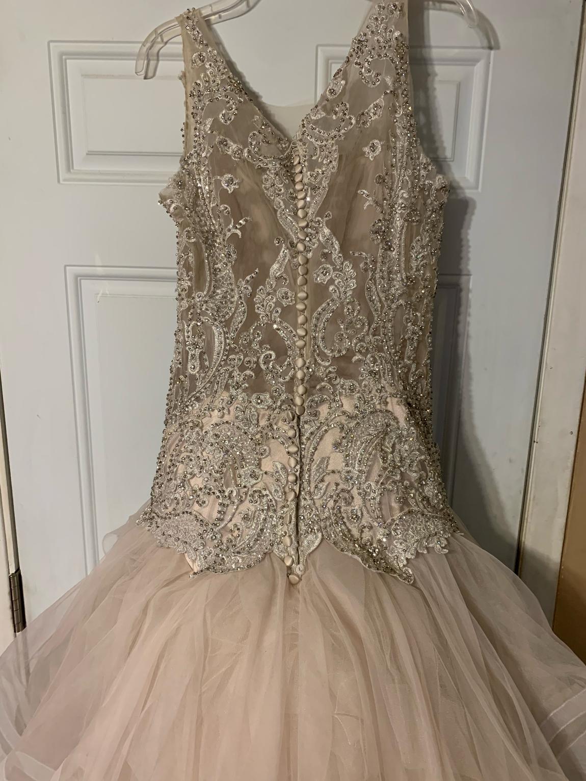 Size 14 Nude Ball Gown on Queenly