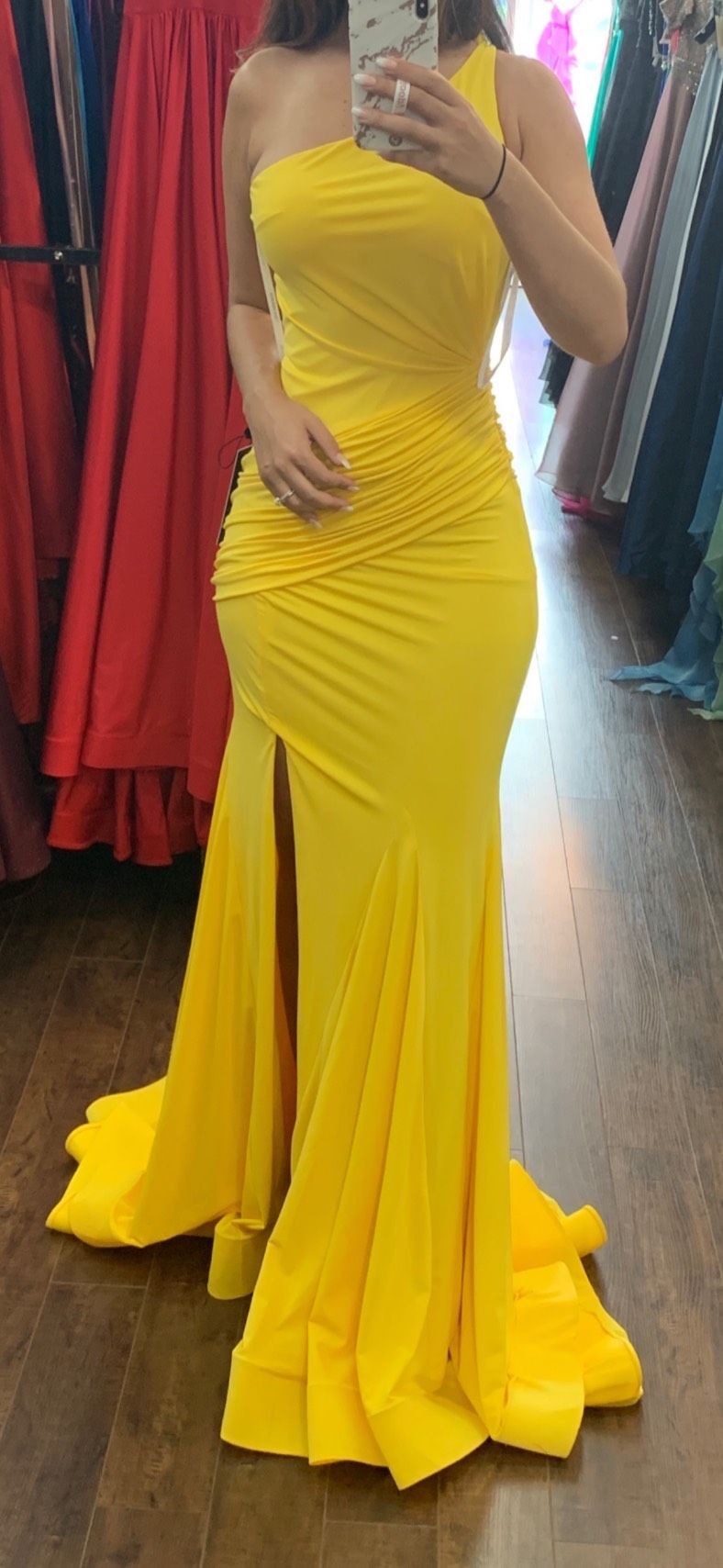 Sherri Hill Size 4 One Shoulder Yellow Mermaid Dress on Queenly