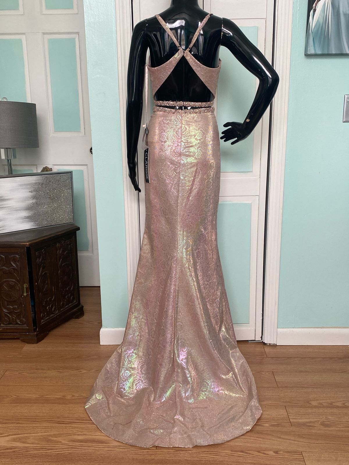 Clarisse Size 6 Prom Plunge Sequined Rose Gold Mermaid Dress on Queenly