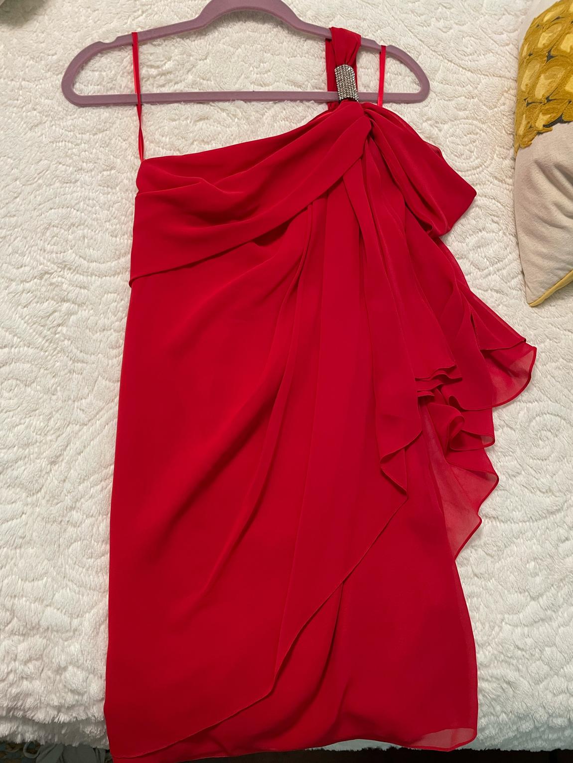 Size 0 Homecoming Red Cocktail Dress on Queenly