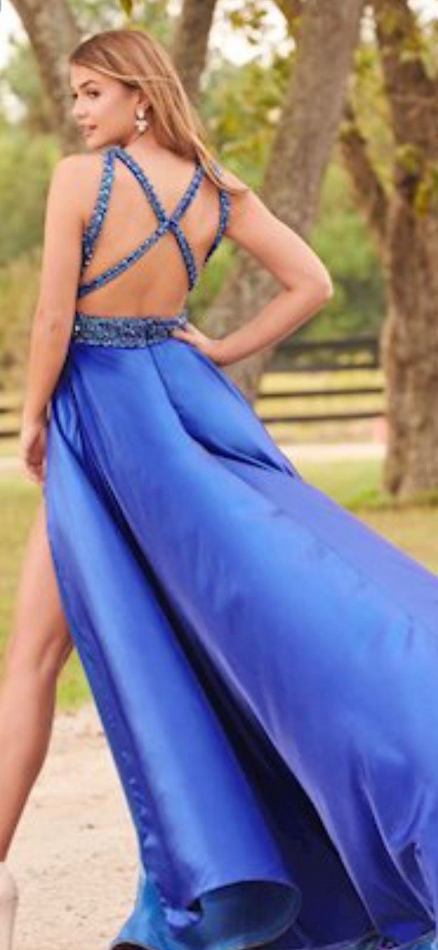 Rachel Allan Size 4 Blue A-line Dress on Queenly